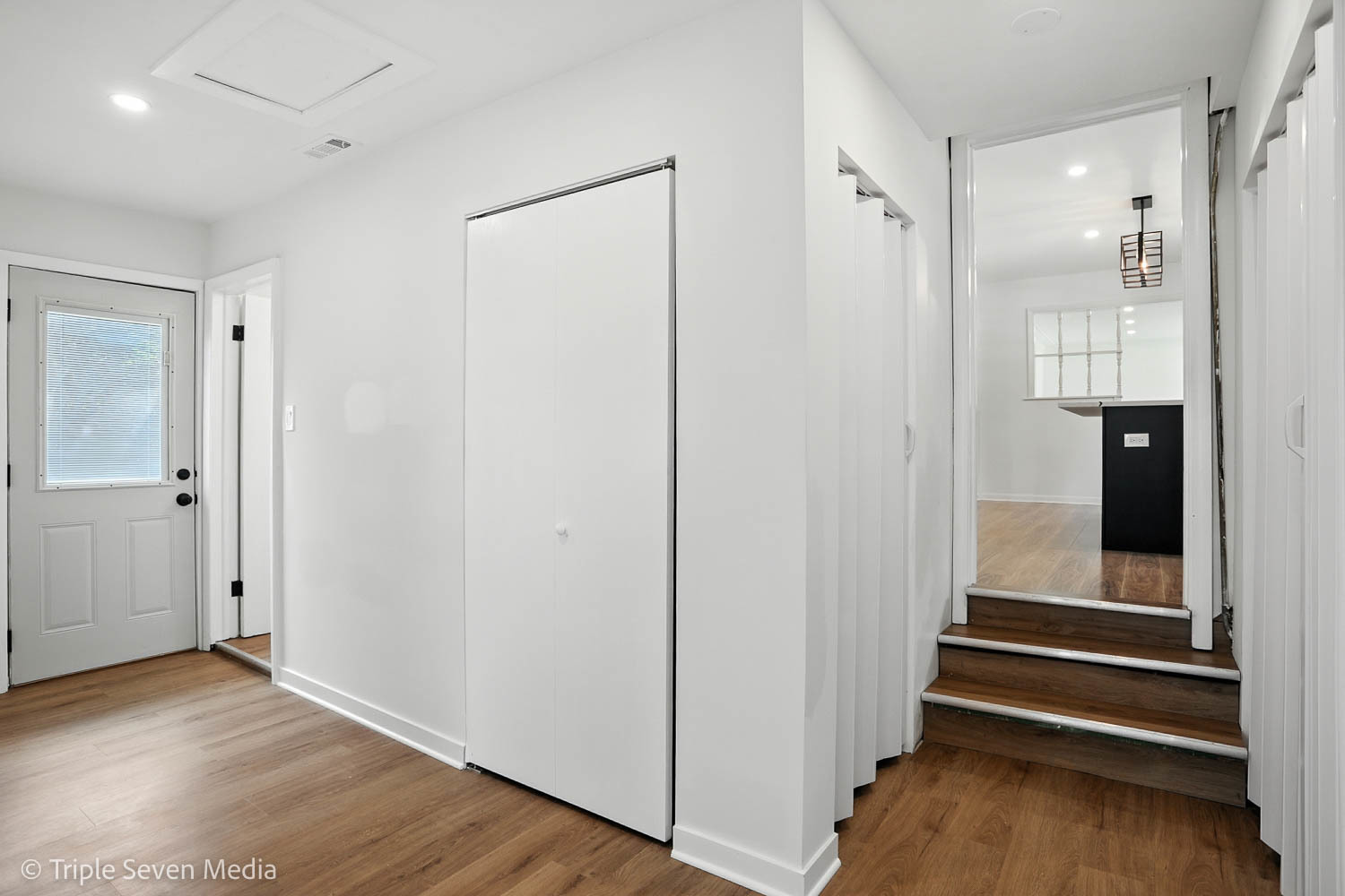 10517 Oak Park Avenue, Chicago Ridge, IL 60415