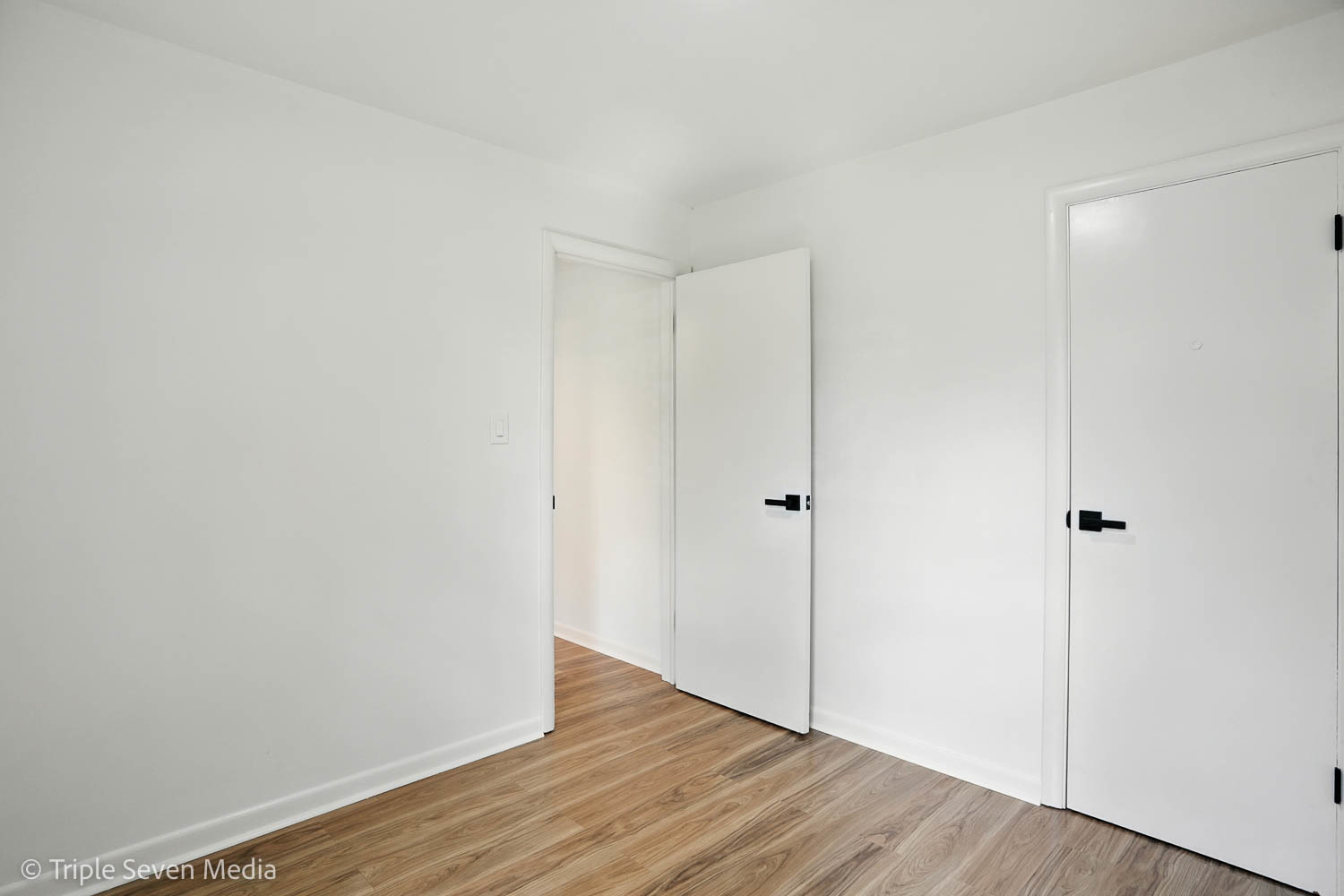 10517 Oak Park Avenue, Chicago Ridge, IL 60415