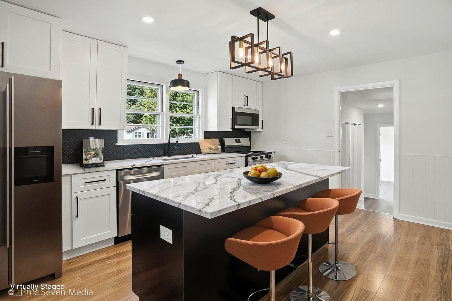 10517 Oak Park Avenue, Chicago Ridge, IL 60415