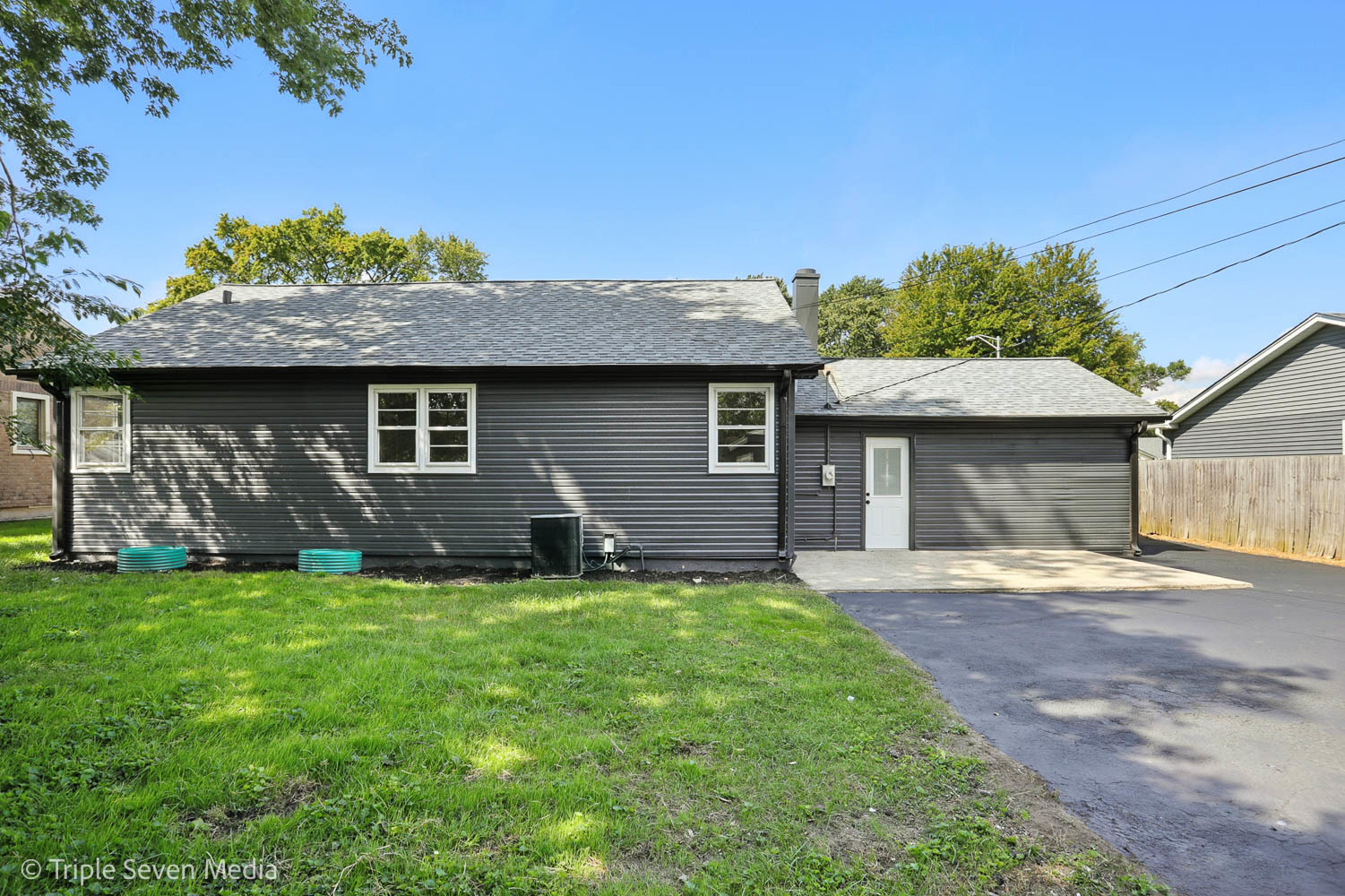 10517 Oak Park Avenue, Chicago Ridge, IL 60415