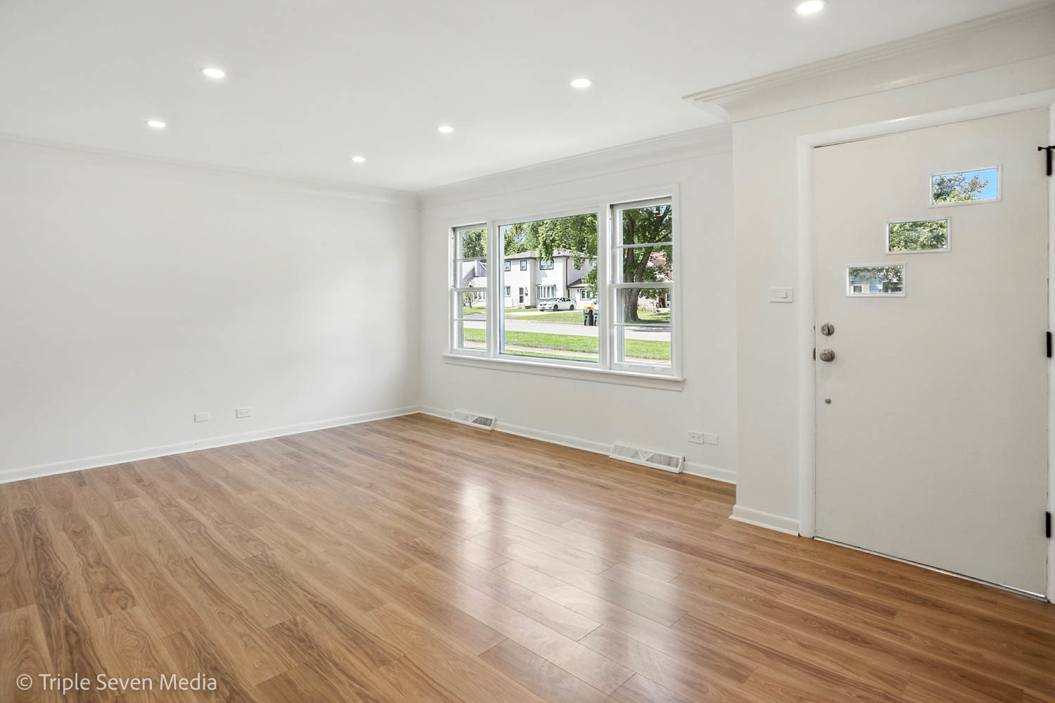 10517 Oak Park Avenue, Chicago Ridge, IL 60415