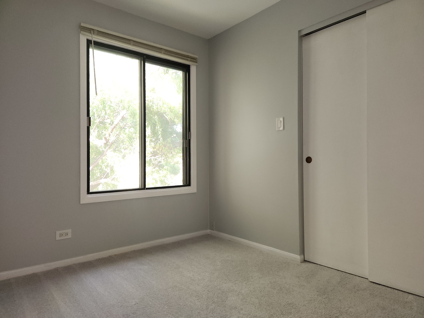 1044 Creekside Court #2B, Wheeling, IL 60090