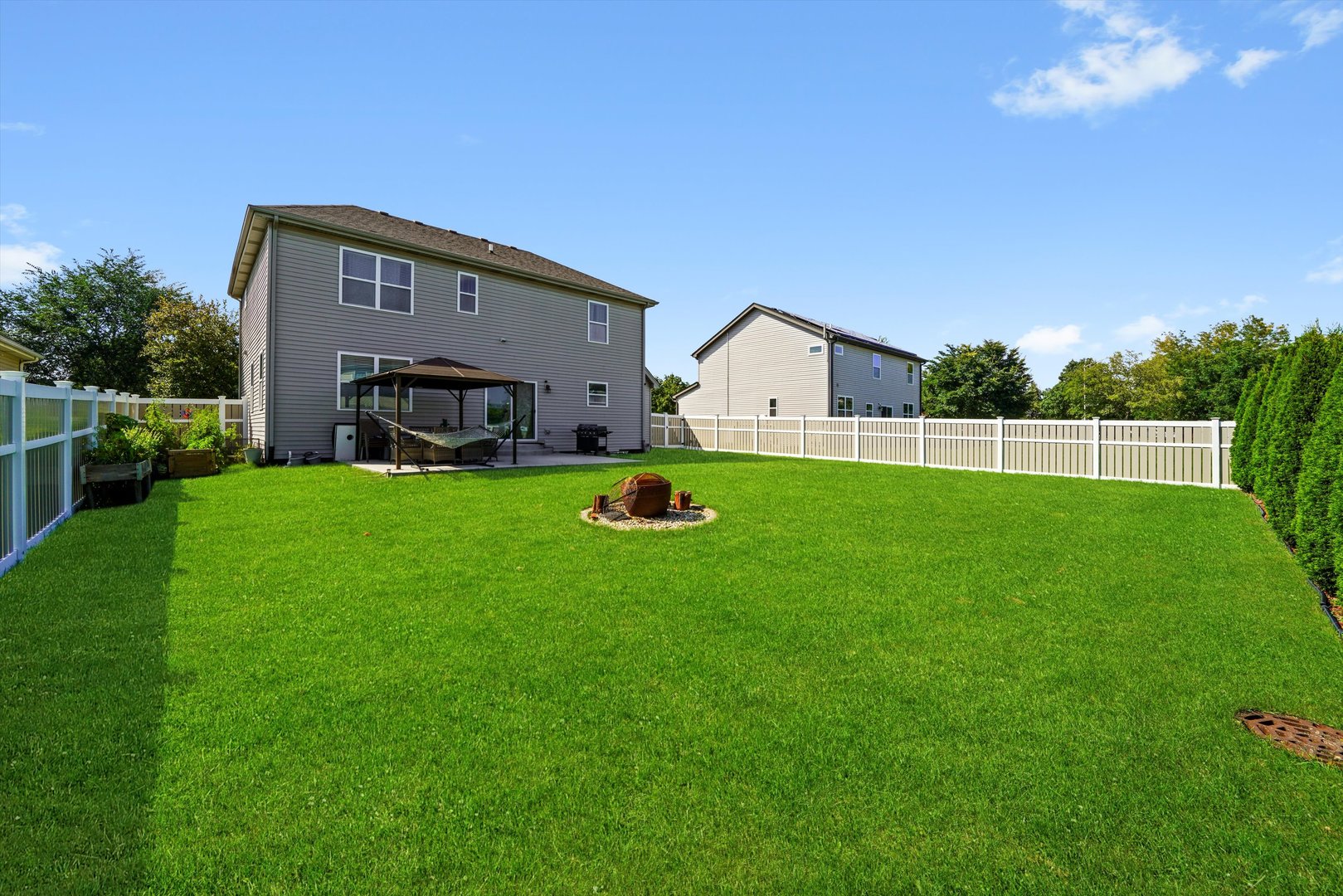 749 N Misty Ridge Drive, Romeoville, IL 60446