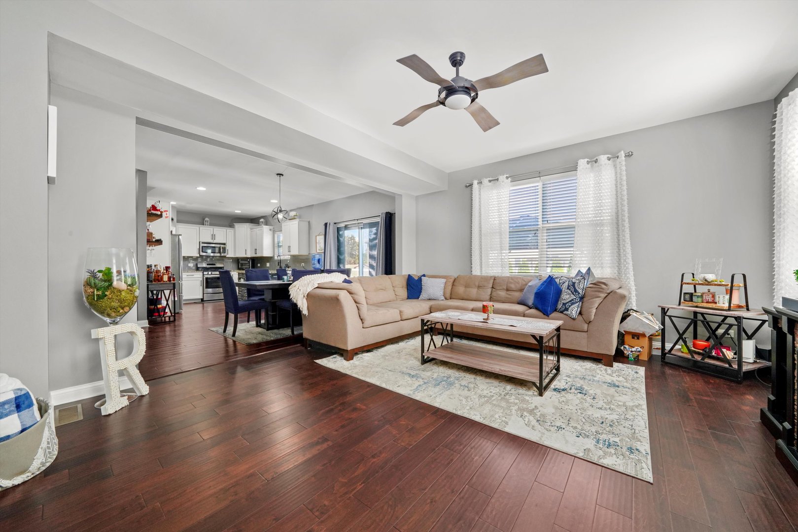 749 N Misty Ridge Drive, Romeoville, IL 60446