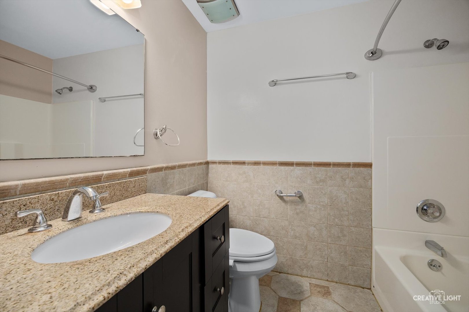 2504 Brook Lane, Aurora, IL 60504