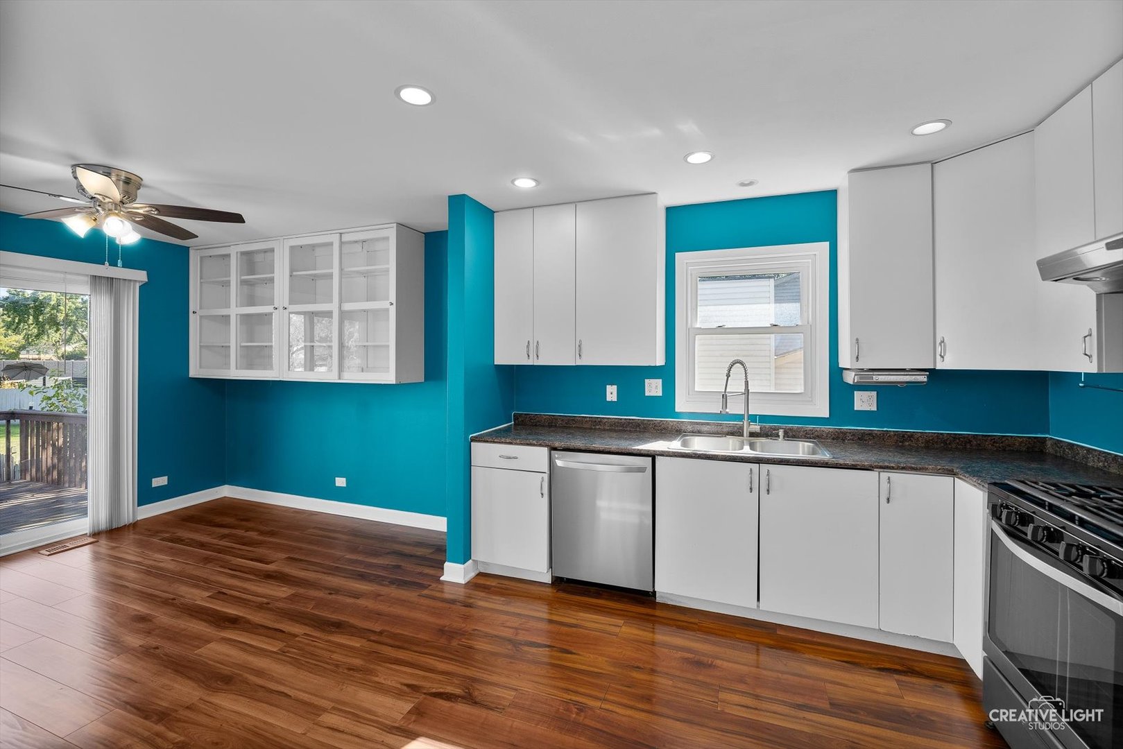 2504 Brook Lane, Aurora, IL 60504