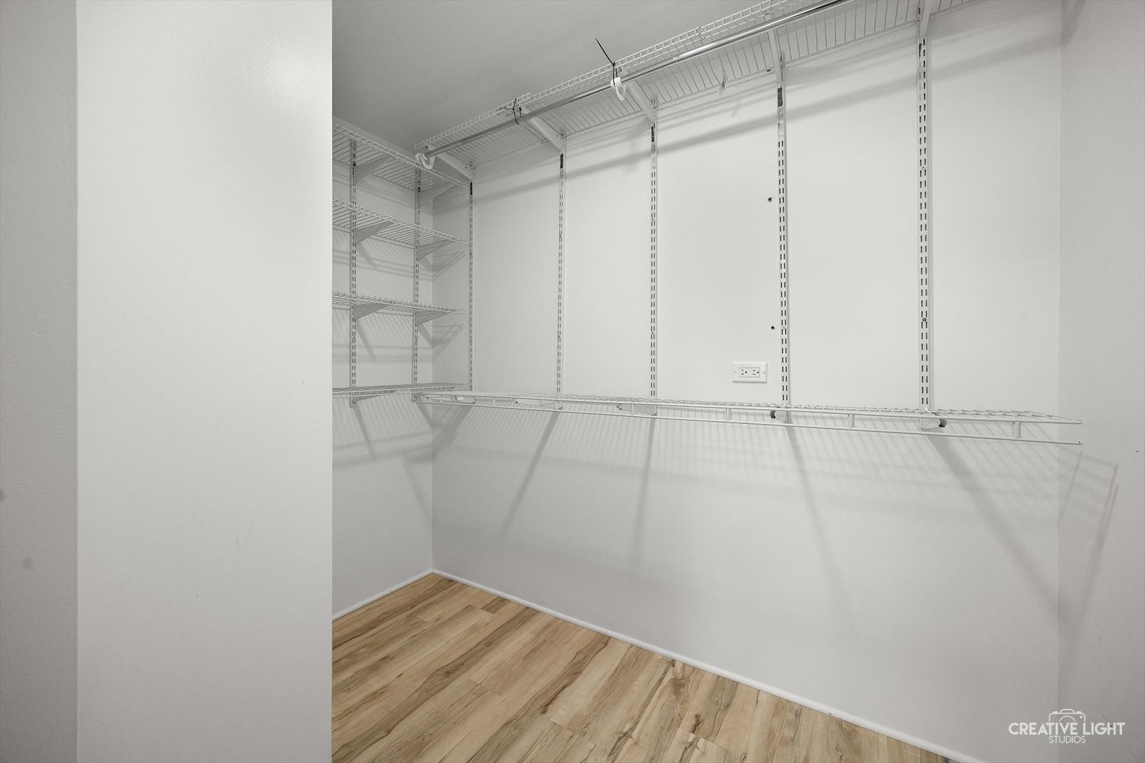 2504 Brook Lane, Aurora, IL 60504