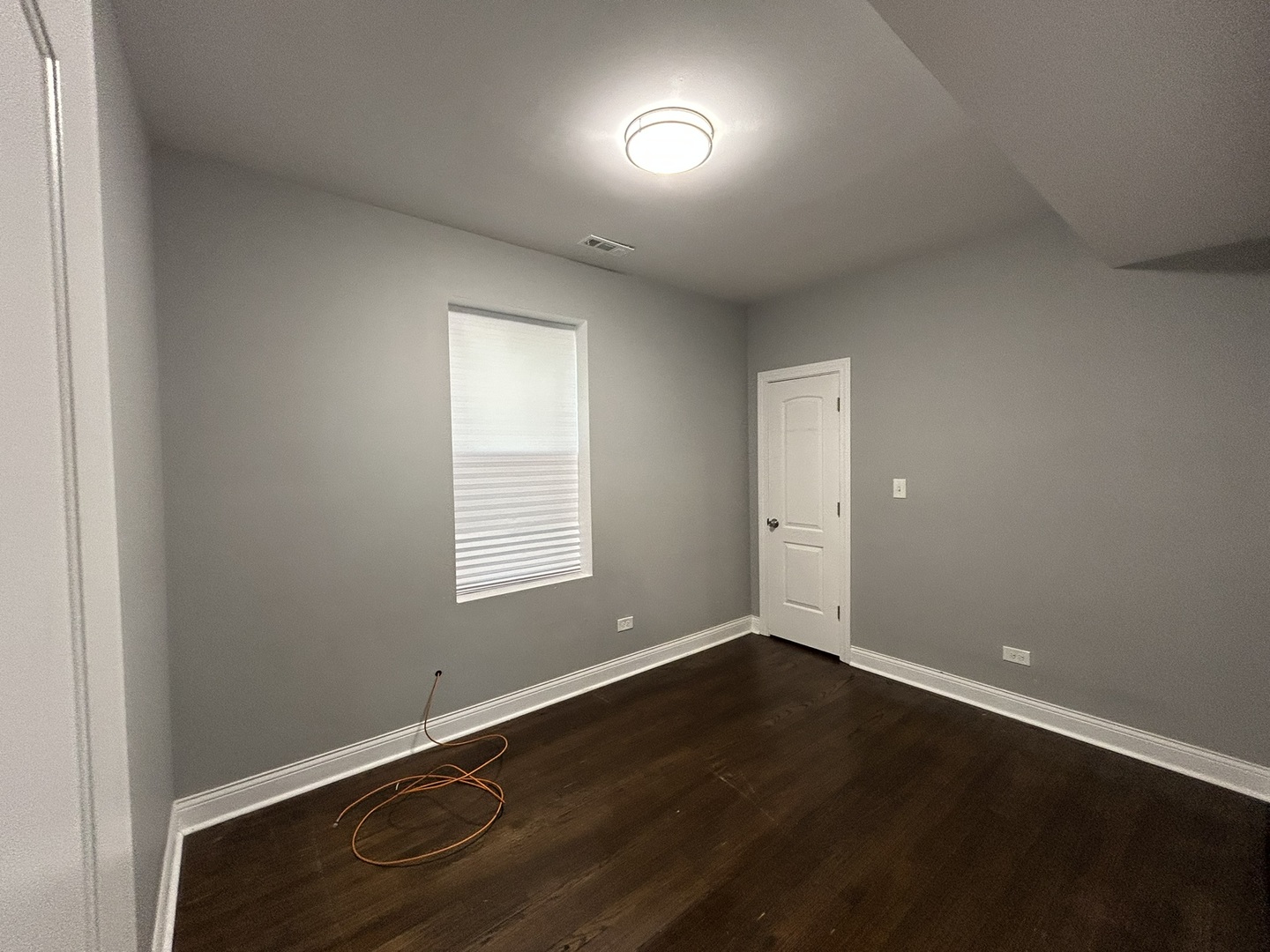7428 S Rhodes Avenue, Chicago, IL 60619