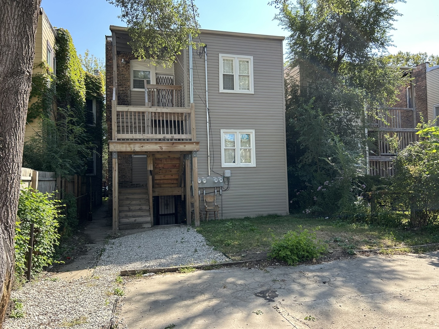 7428 S Rhodes Avenue, Chicago, IL 60619