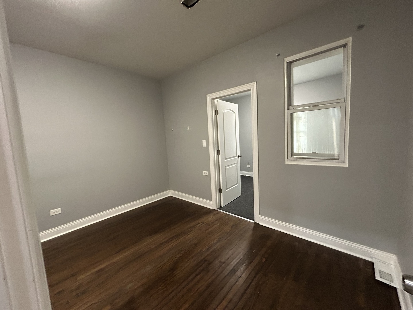 7428 S Rhodes Avenue, Chicago, IL 60619