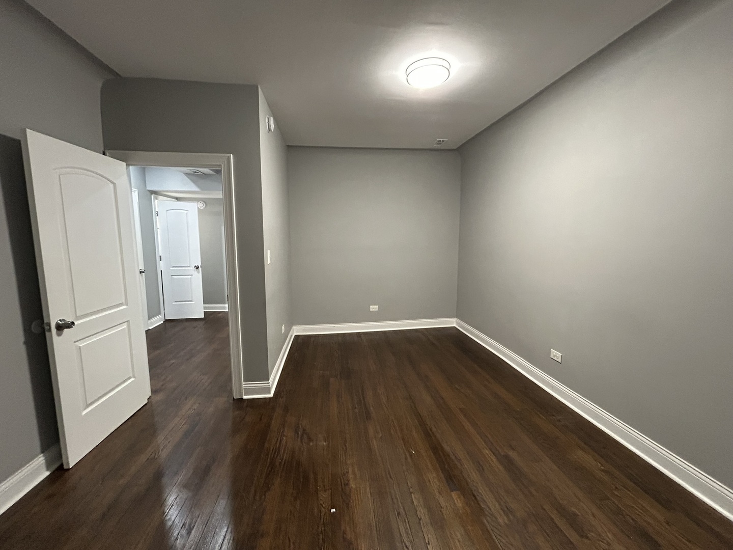 7428 S Rhodes Avenue, Chicago, IL 60619