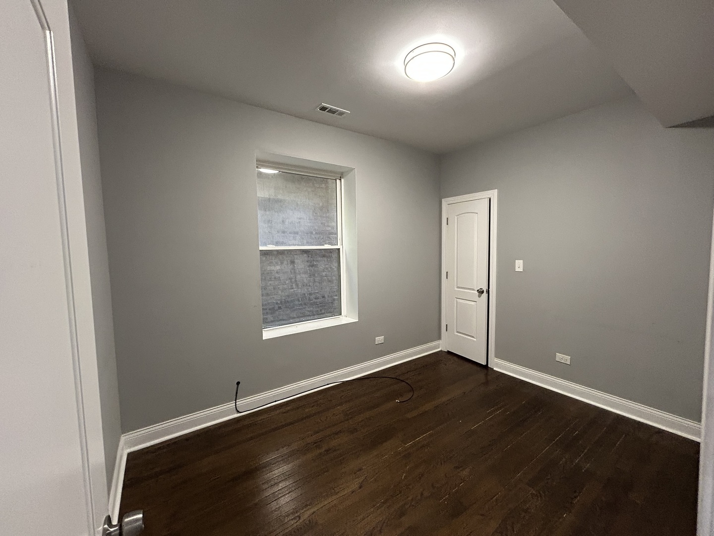 7428 S Rhodes Avenue, Chicago, IL 60619