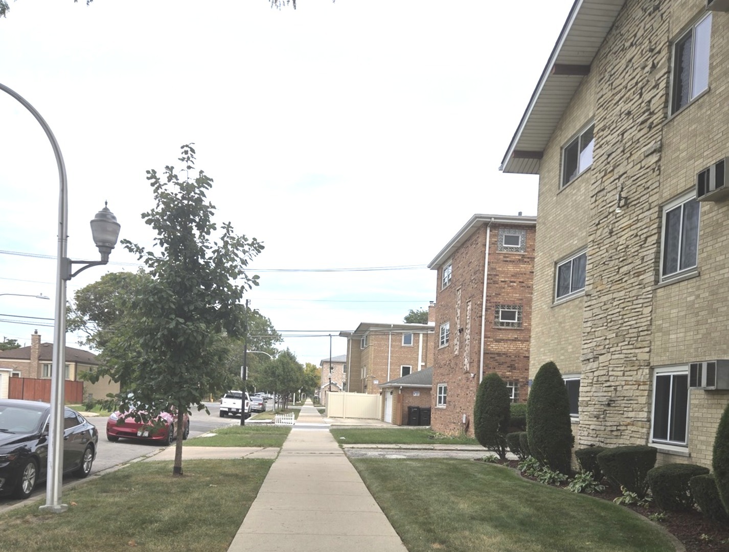 6019 W 64th Place #23-4, Chicago, IL 60638