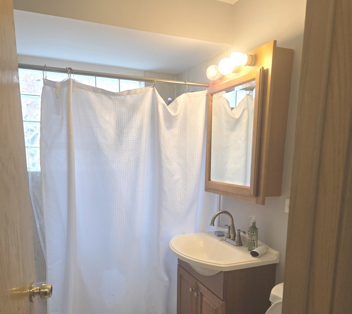 6019 W 64th Place #23-4, Chicago, IL 60638