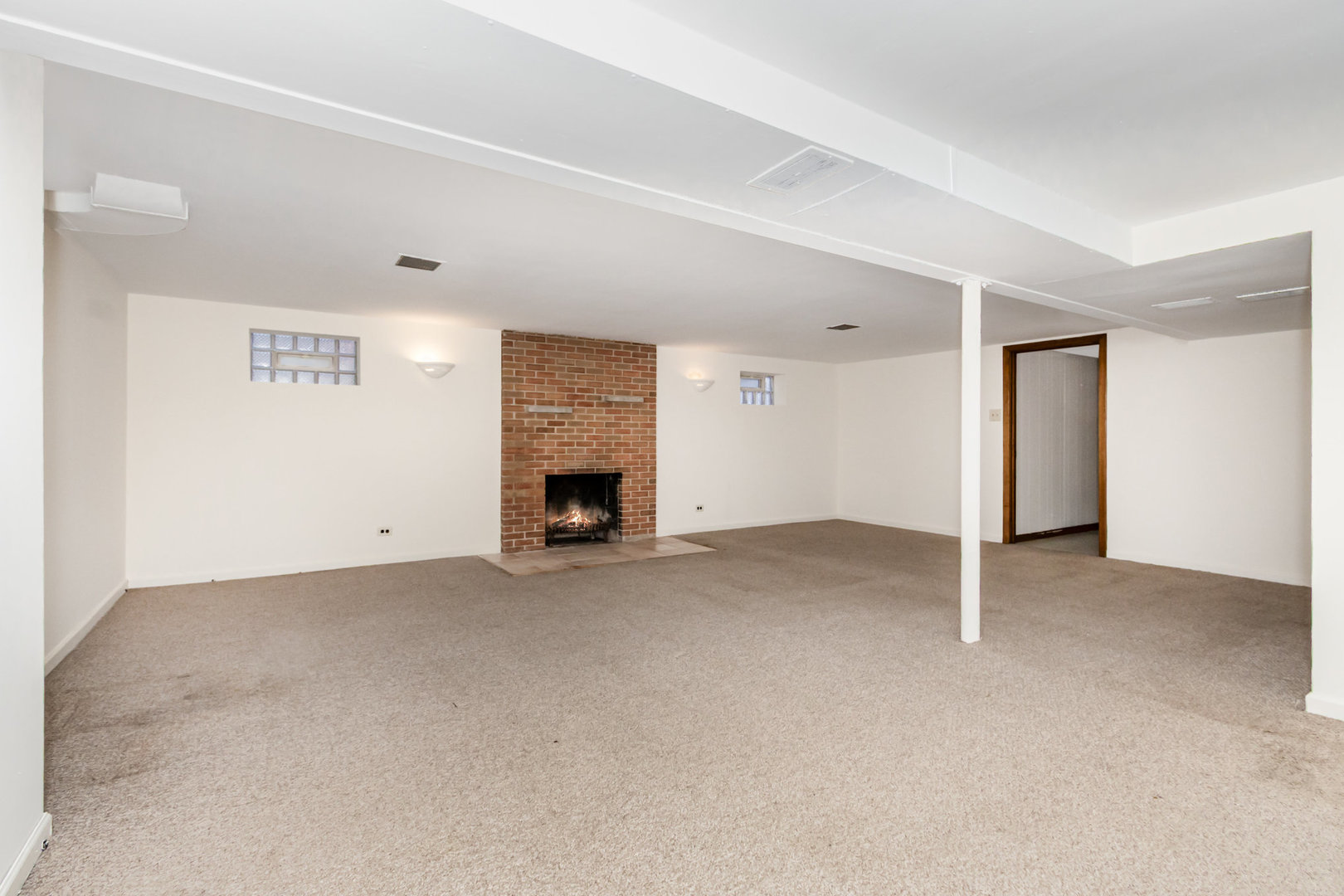 9310 S Claremont Avenue, Chicago, IL 60643