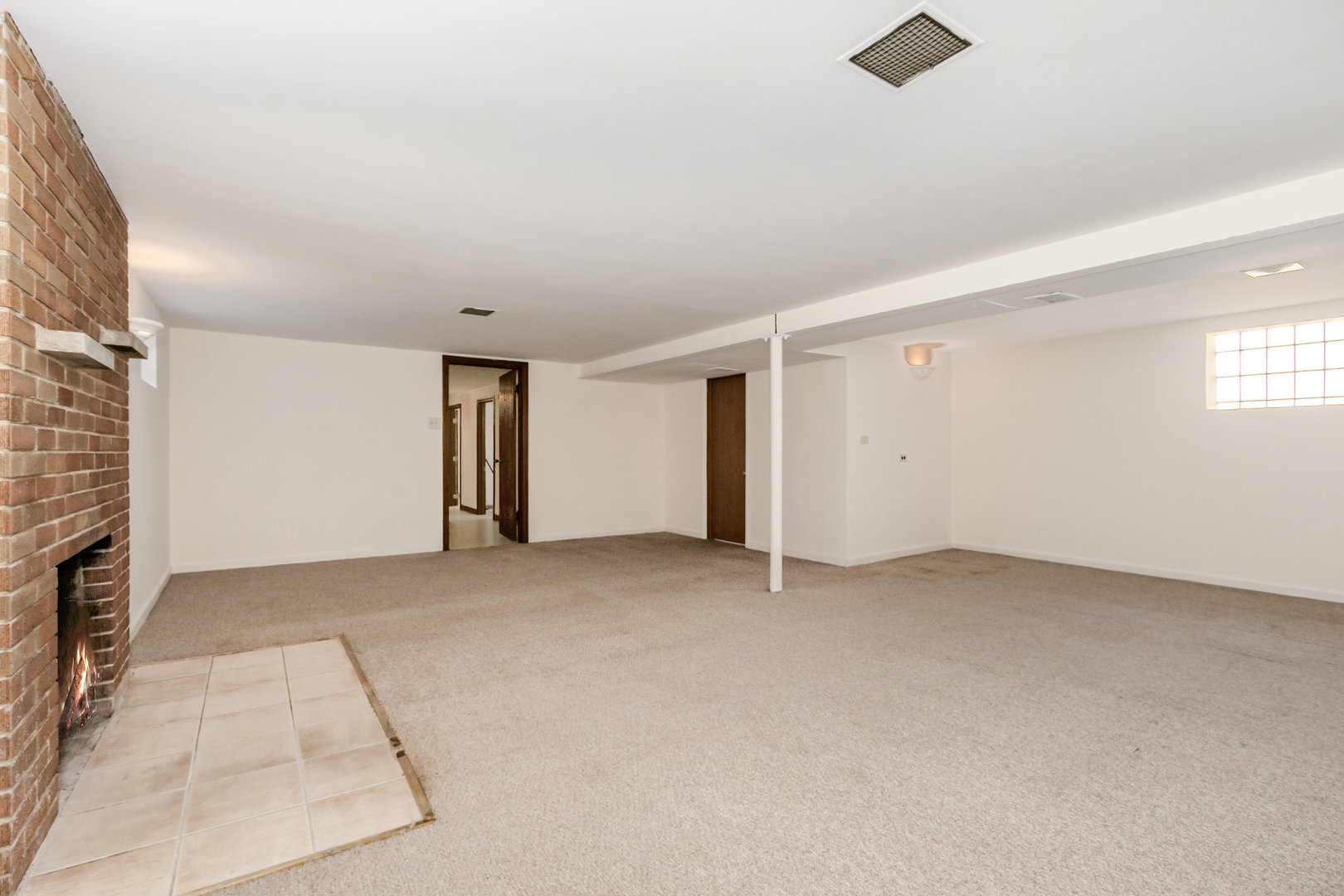 9310 S Claremont Avenue, Chicago, IL 60643