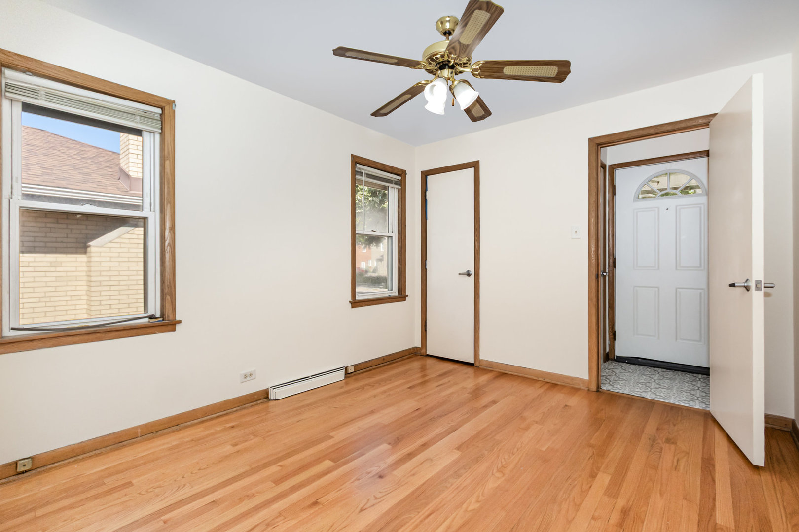 9310 S Claremont Avenue, Chicago, IL 60643