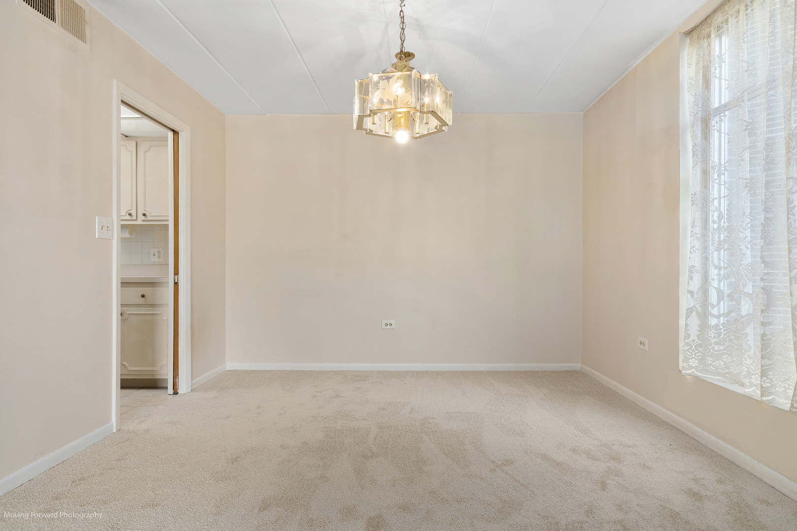 2900 Maple Avenue #13C, Downers Grove, IL 60515