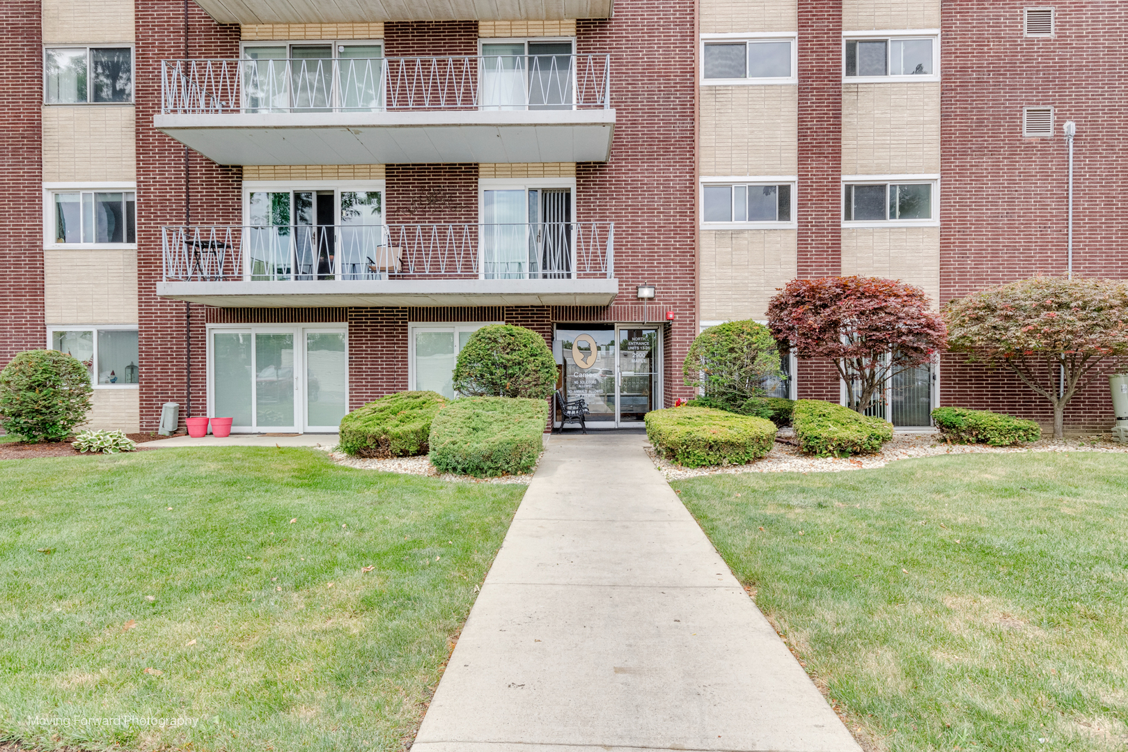 2900 Maple Avenue #13C, Downers Grove, IL 60515