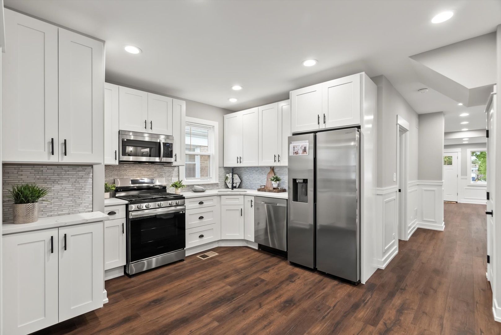 3734 Lombard Avenue, Berwyn, IL 60402