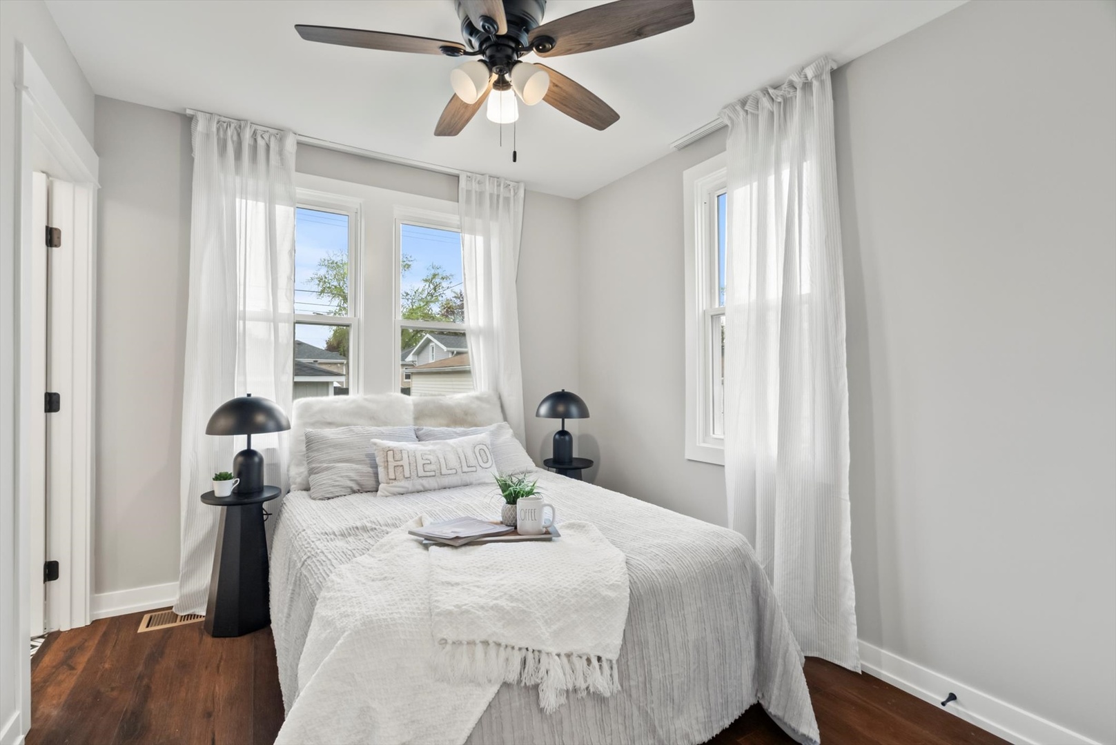 3734 Lombard Avenue, Berwyn, IL 60402