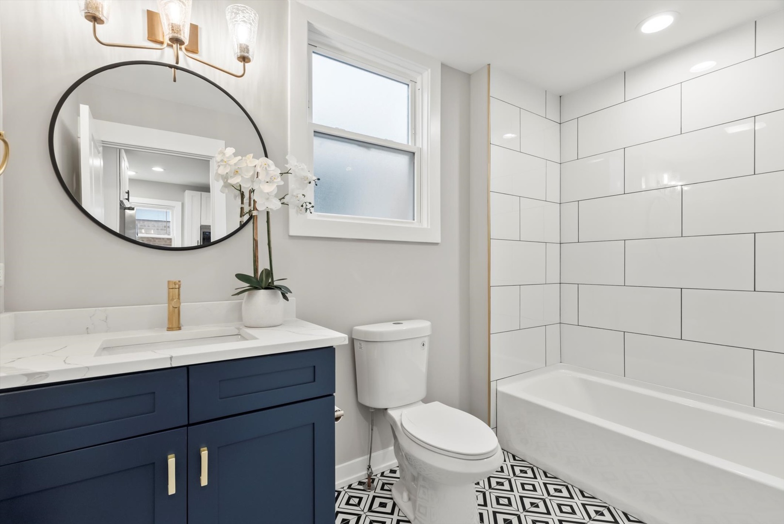 3734 Lombard Avenue, Berwyn, IL 60402