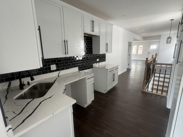 8423 S Carpenter Street, Chicago, IL 60620