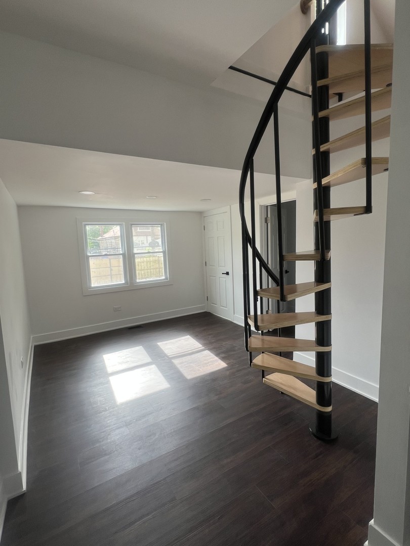 8423 S Carpenter Street, Chicago, IL 60620