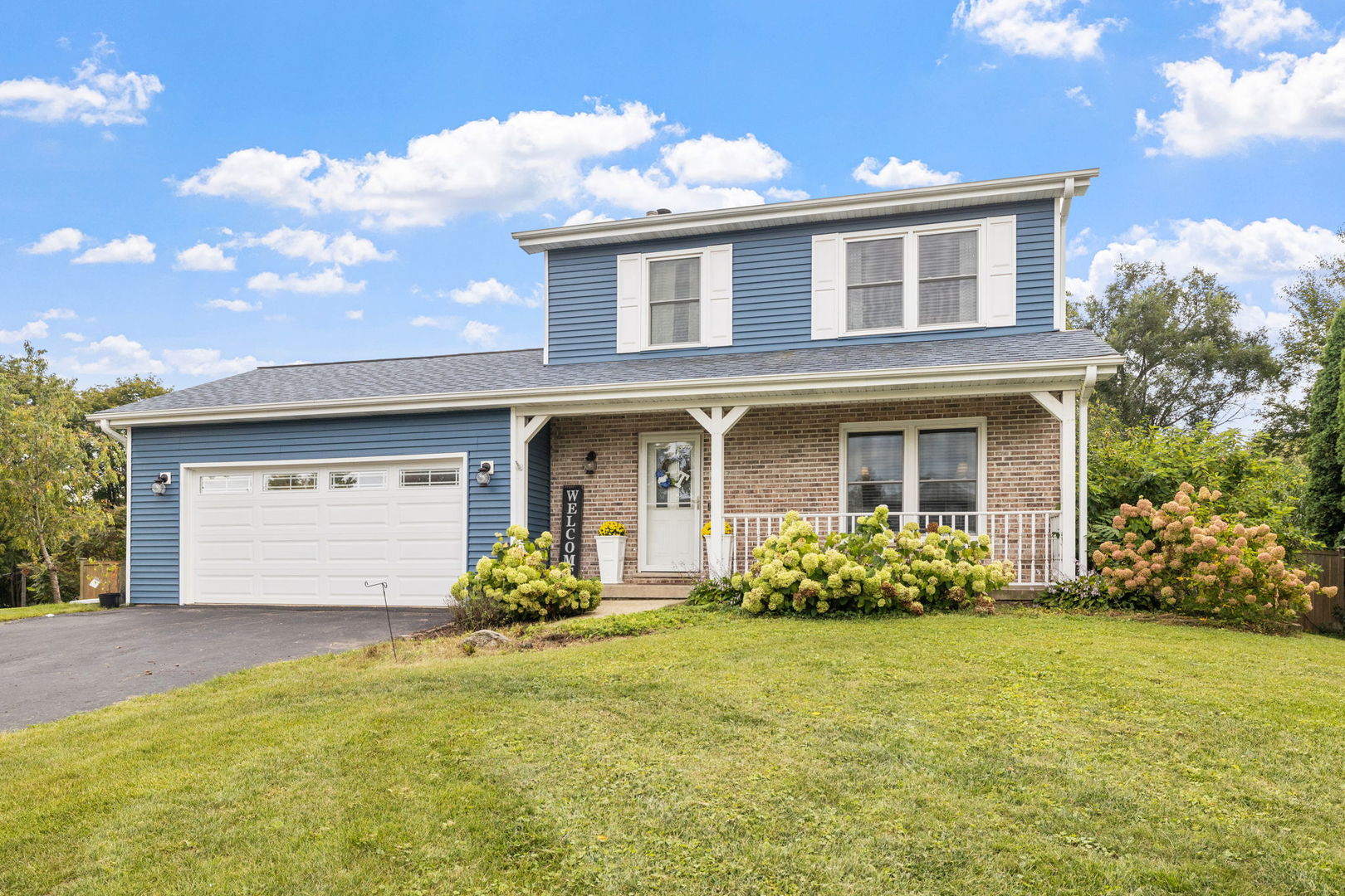 29W139 BARNES Avenue, West Chicago, IL 60185