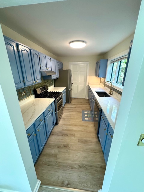 38603 N Pine Grove Avenue, Wadsworth, IL 60083