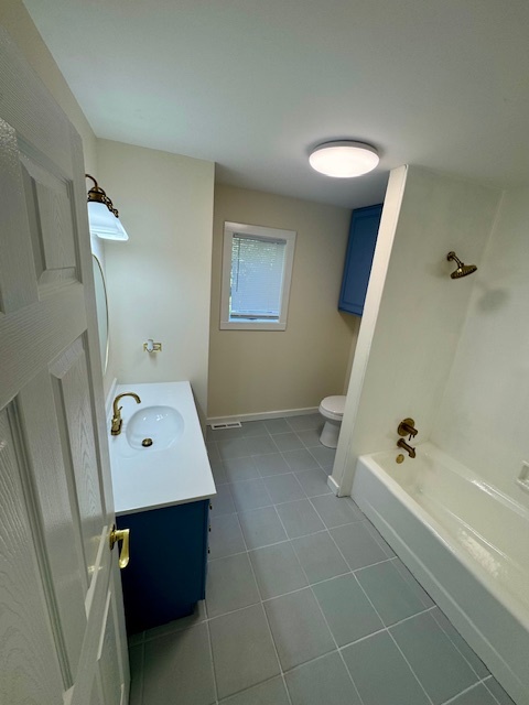 38603 N Pine Grove Avenue, Wadsworth, IL 60083
