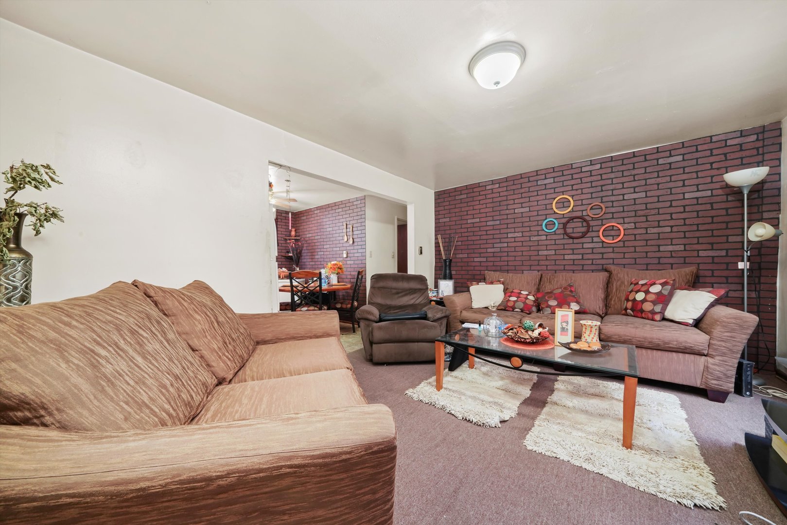 704 W 111th Street, Chicago, IL 60628