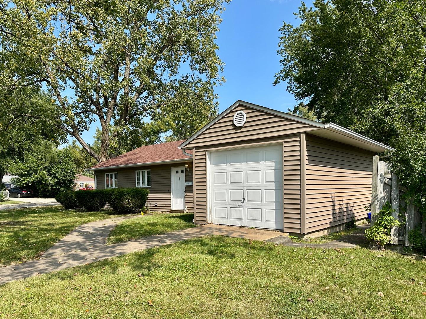 240 Mantua Street, Park Forest, IL 60466