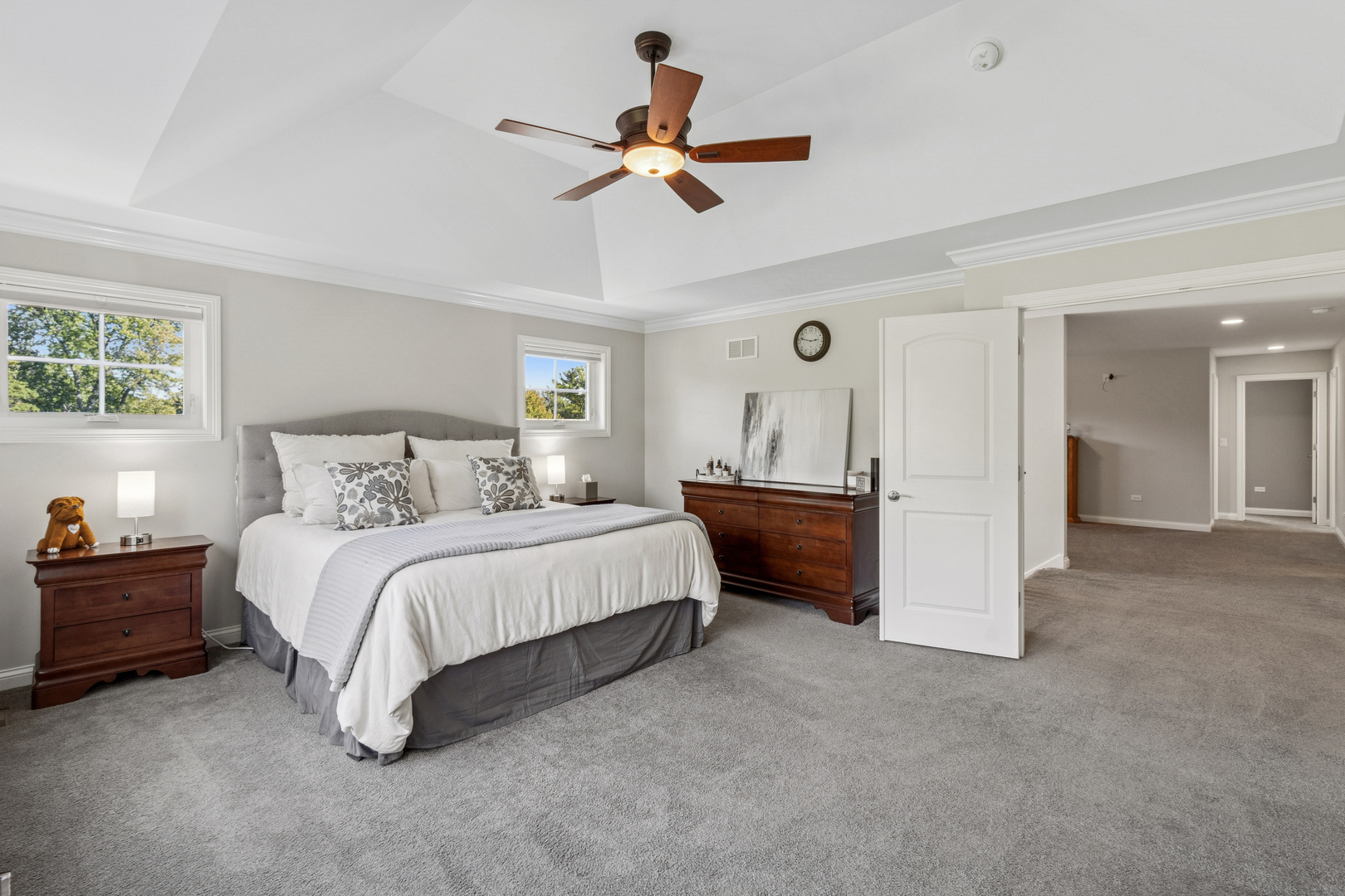 1409 E Harrison Avenue, Wheaton, IL 60187