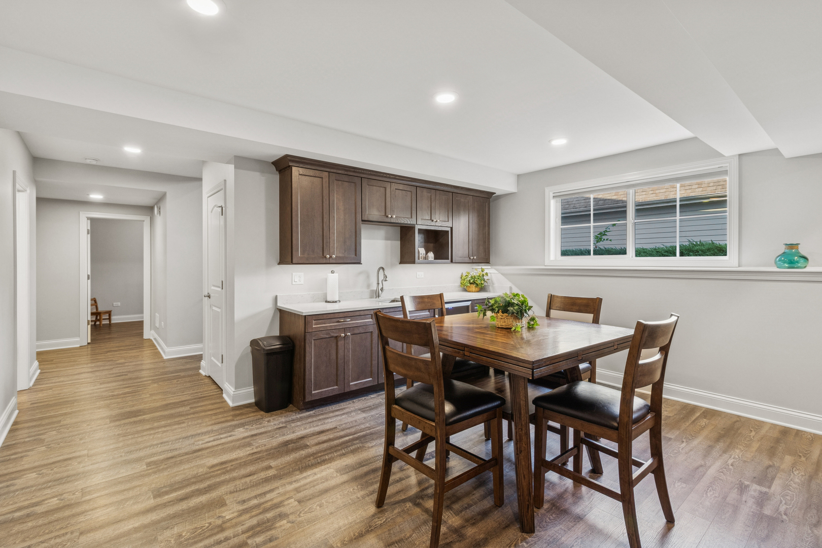 1409 E Harrison Avenue, Wheaton, IL 60187
