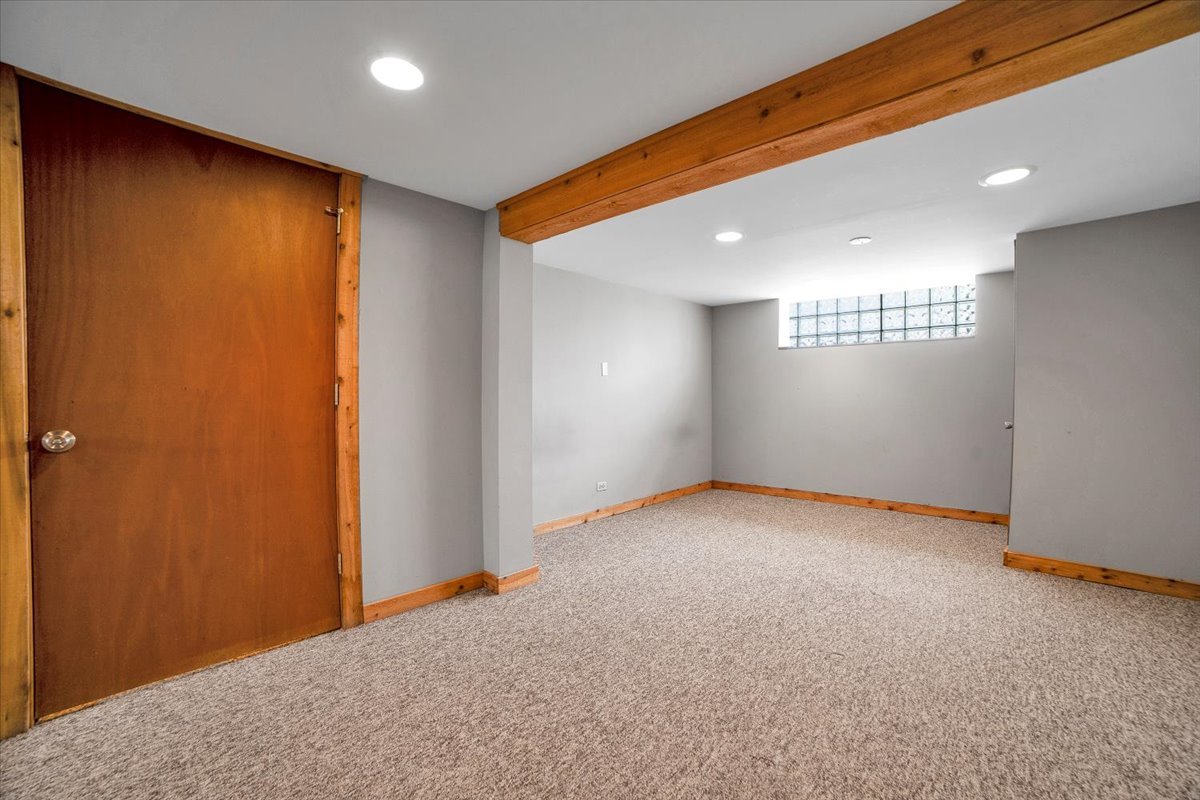 1303 Rice Street, Melrose Park, IL 60160