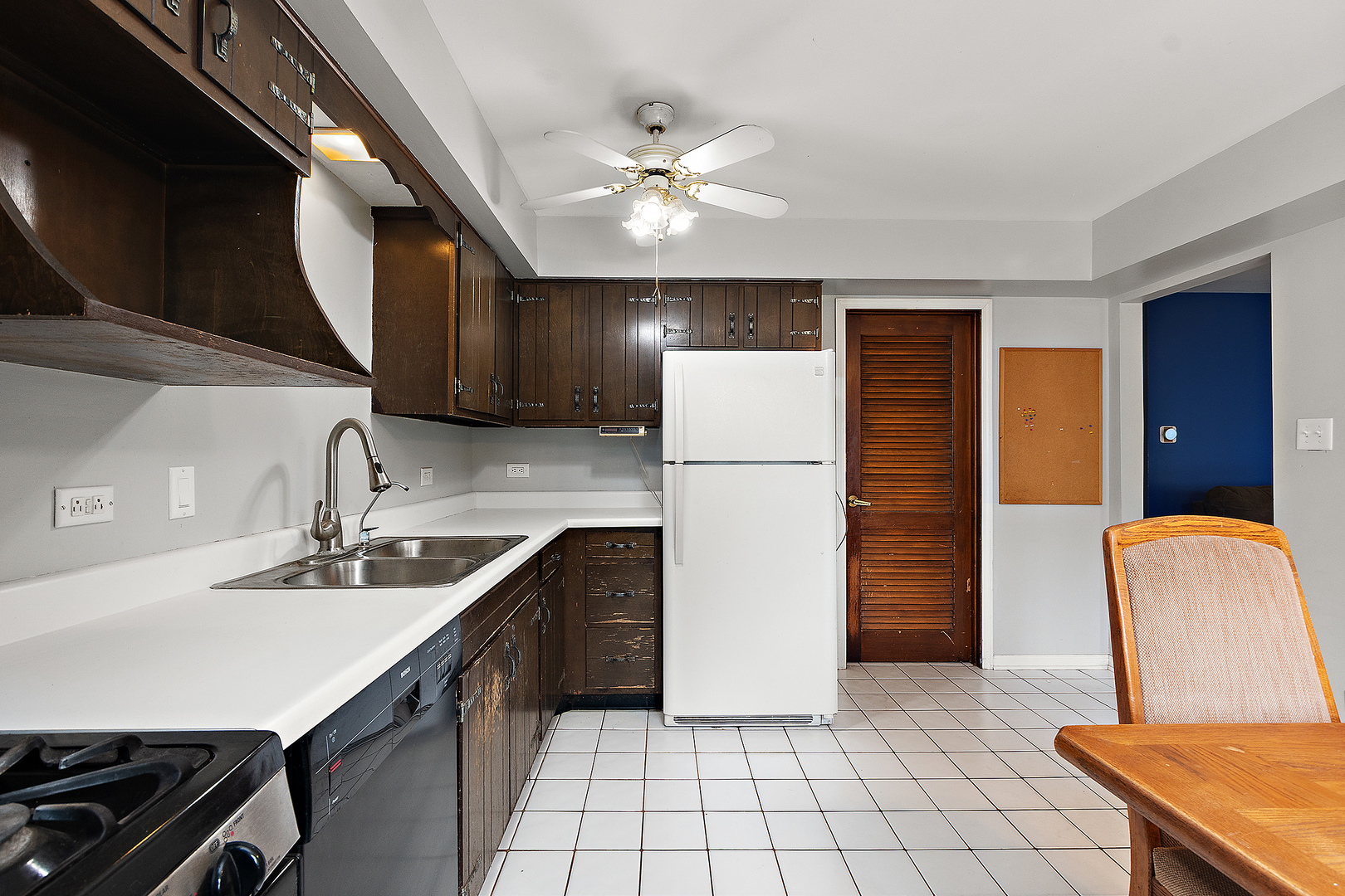 3129 Butler Avenue, Steger, IL 60475