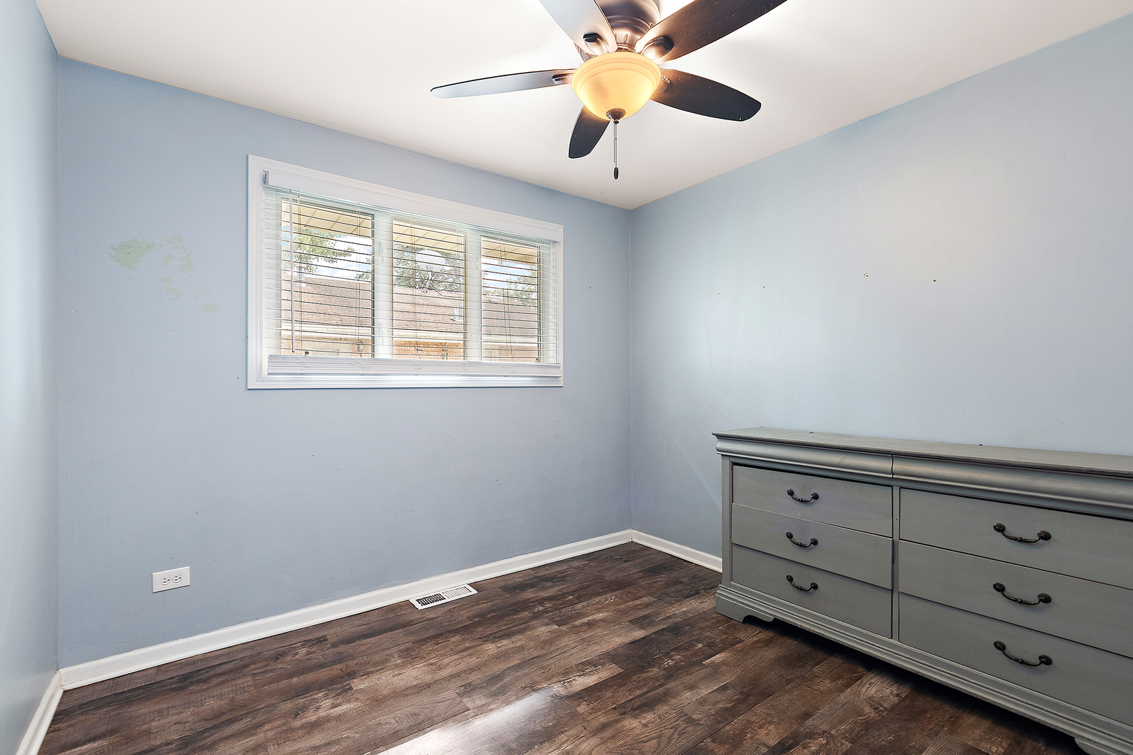 3129 Butler Avenue, Steger, IL 60475