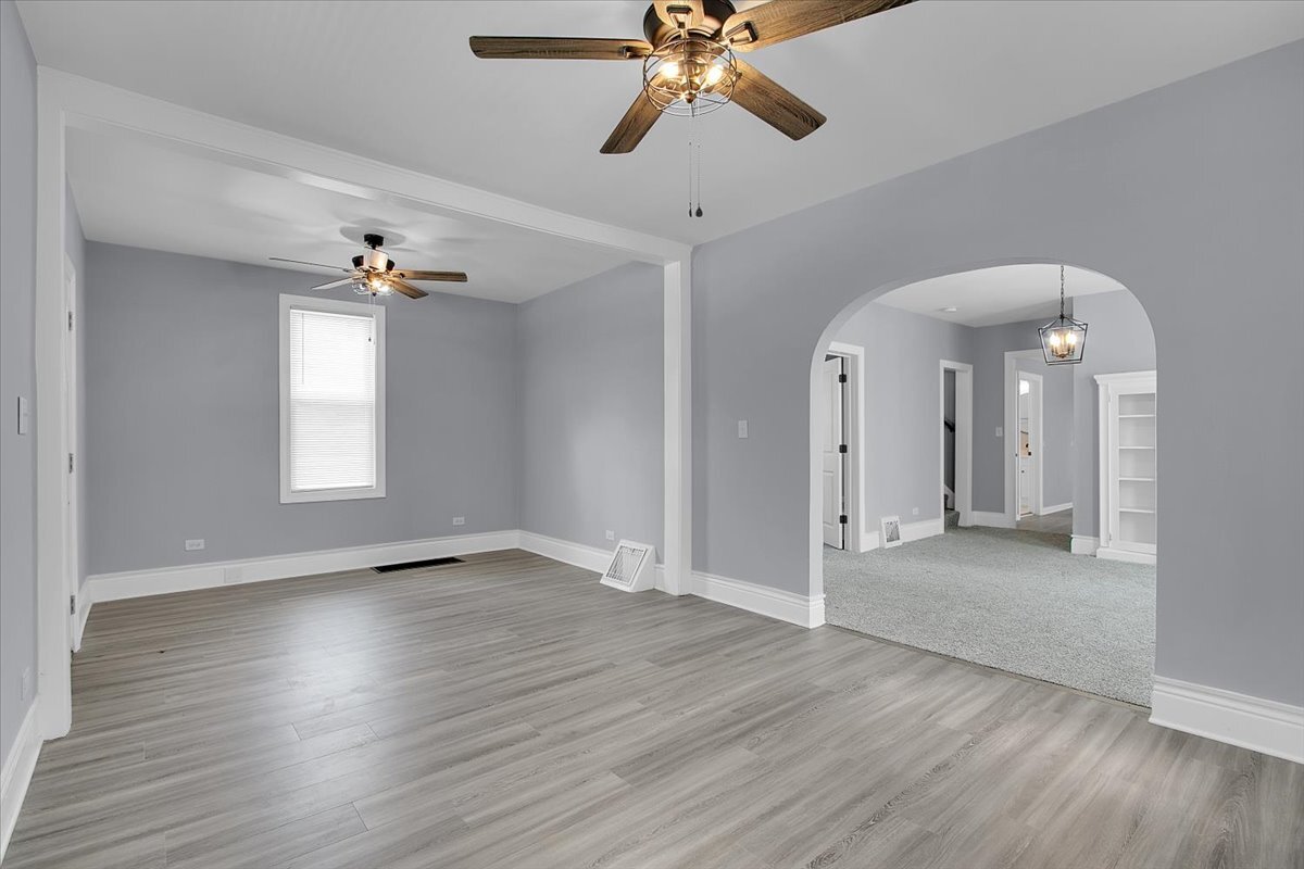 311 N Kinzie Street, Thornton, IL 60476