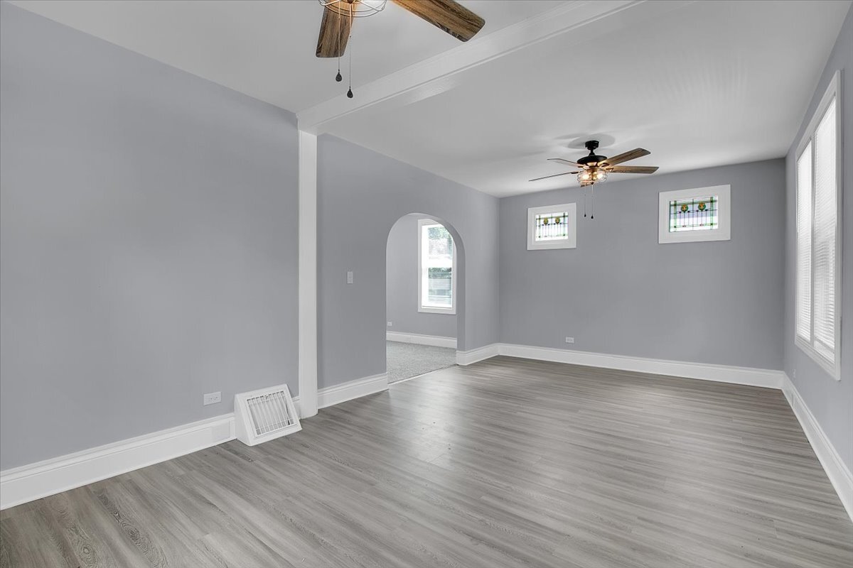 311 N Kinzie Street, Thornton, IL 60476