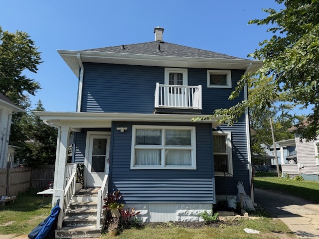 574 S Lasalle Street, Aurora, IL 60505