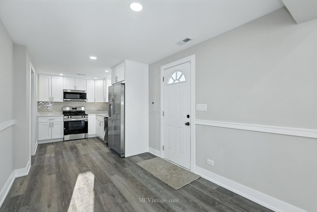 237 E 92nd Street, Chicago, IL 60619