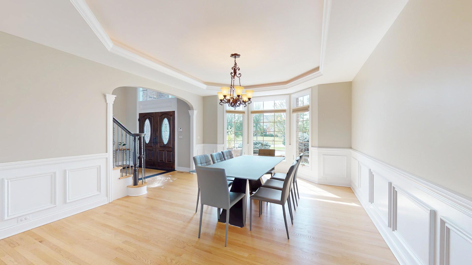 162 Cardinal Drive, Hawthorn Woods, IL 60047