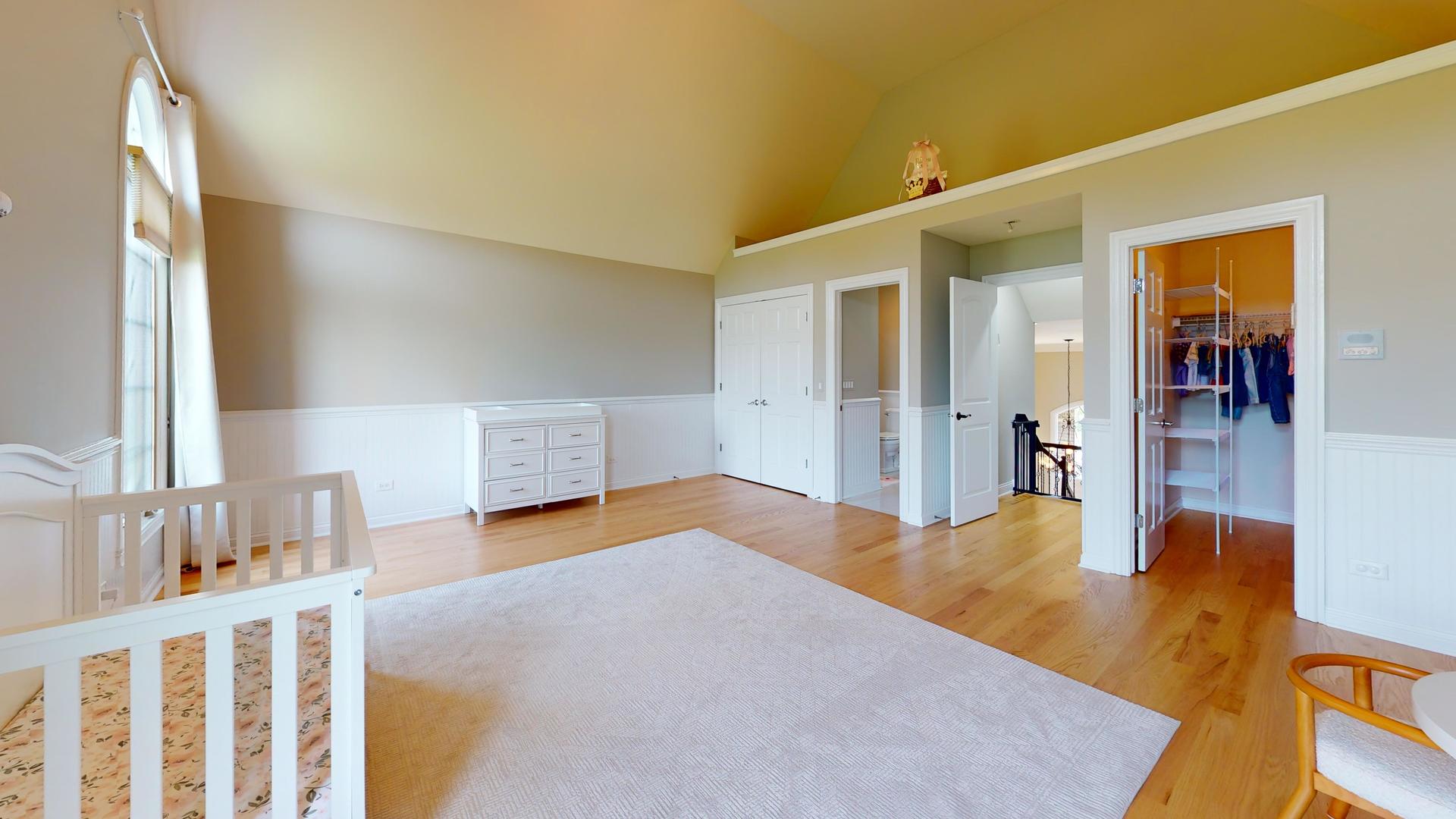 162 Cardinal Drive, Hawthorn Woods, IL 60047