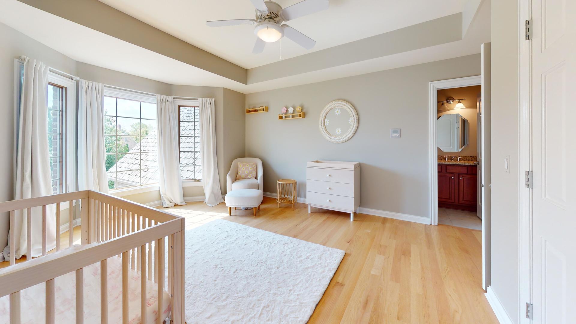 162 Cardinal Drive, Hawthorn Woods, IL 60047