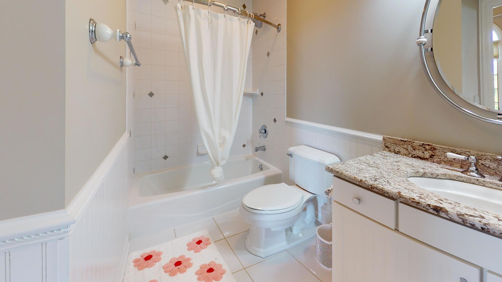 162 Cardinal Drive, Hawthorn Woods, IL 60047