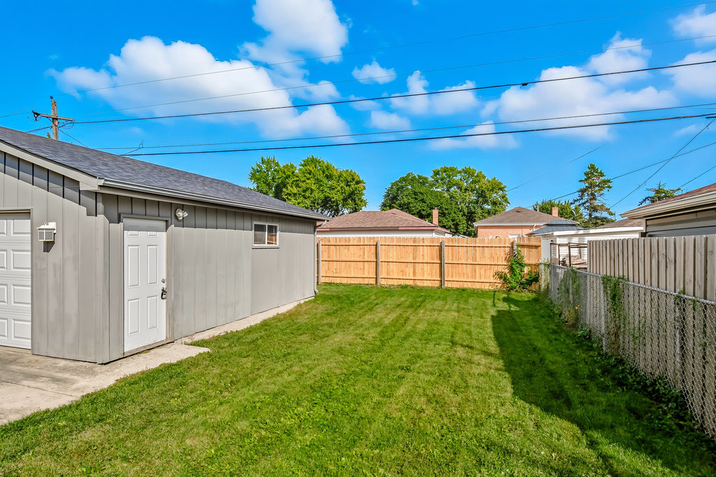 14339 S CLEVELAND Avenue, Posen, IL 60469