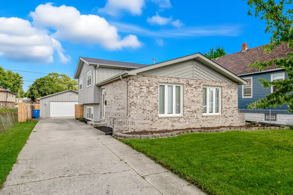 14339 S CLEVELAND Avenue, Posen, IL 60469