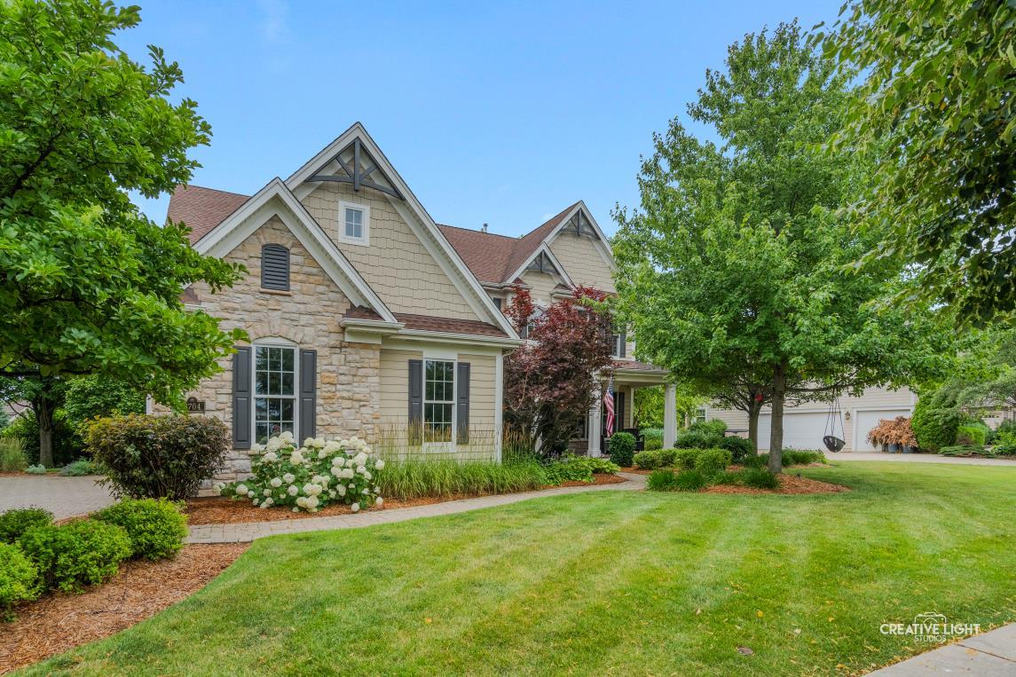 3704 Heathmoor Drive, Elgin, IL 60124