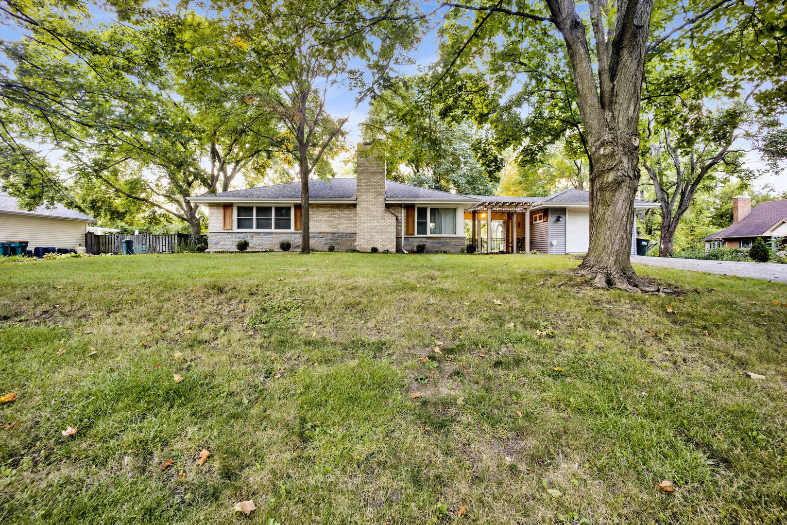 614 Polo Drive, Wheaton, IL 60187